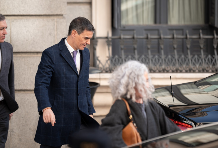 Pedro Sánchez, citado mañana en un juzgado de Madrid a una conciliación con el novio de Díaz Ayuso
