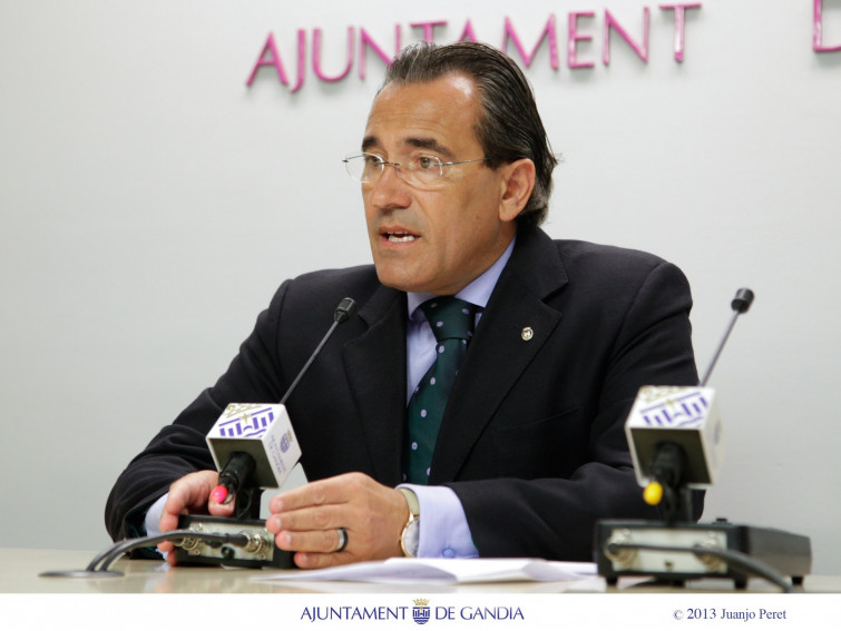 Hallan muerto a un exalcalde de Gandía de un tiro, en una autovía