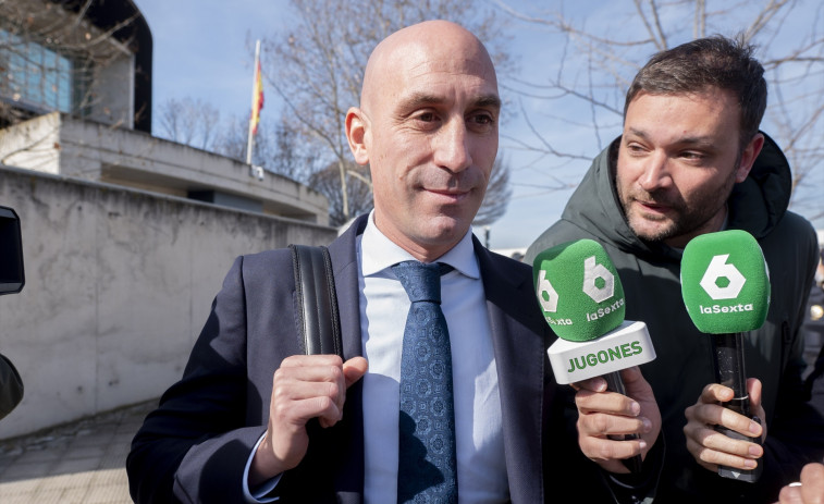 Rubiales, condenado a 18 meses de multa por el beso en la boca a Jenni Hermoso