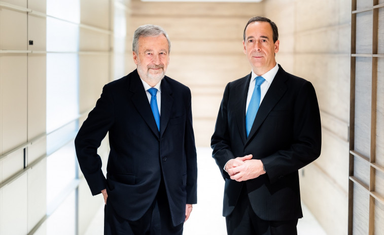 CaixaBank propone cinco nuevos consejeros y la reelección de otros tres