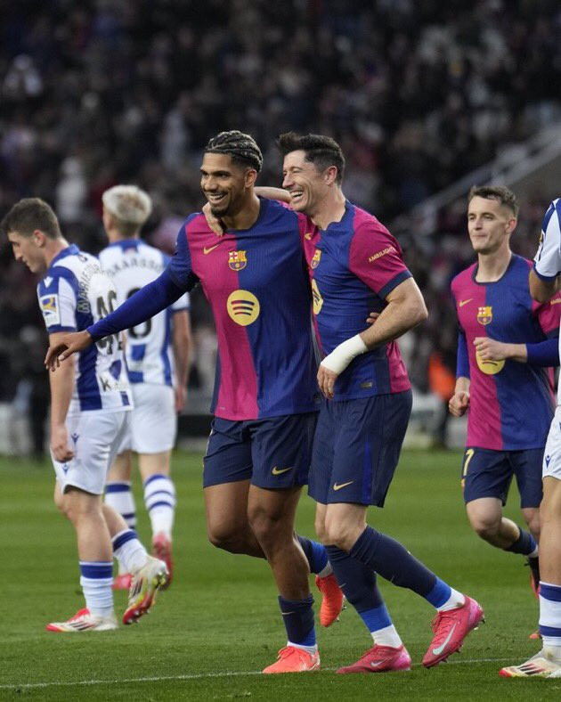 El Barça golea a la Real Sociedad y recupera el liderato en LaLiga