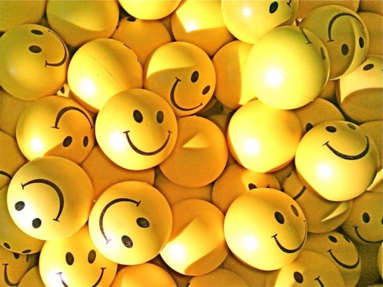 La paradoja de la felicidad: por qué esforzarte por ser feliz no ayuda a lograrlo... y puede ser contraproducente