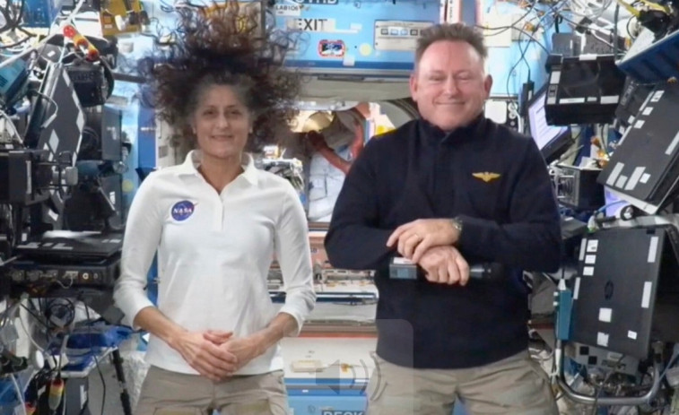 Los astronautas que llevan nueves meses atrapados en el espacio deberán esperar más