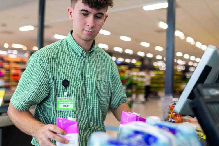 Mercadona lanza 250 ofertas de empleo en Tarragona: sueldo de 1.685€ y sin experiencia requerida