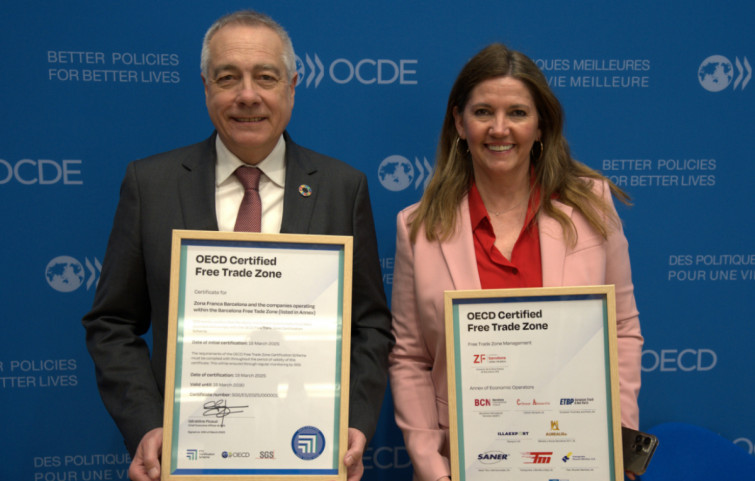 El CZFB, primera zona franca mundial en recibir el certificado de seguridad y transparencia de la OCDE