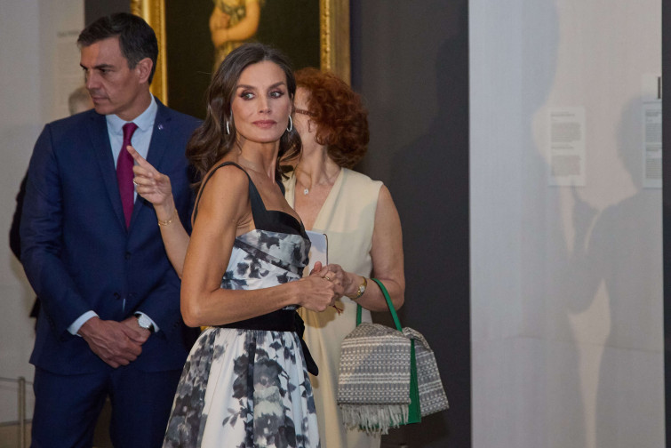 La Reina Letizia 'empieza su semana de ayuda humanitaria'