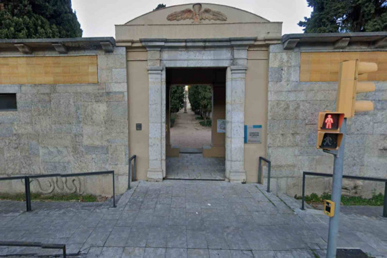 Destrozan una decena de tumbas del cementerio de Font de la Pólvora en Girona