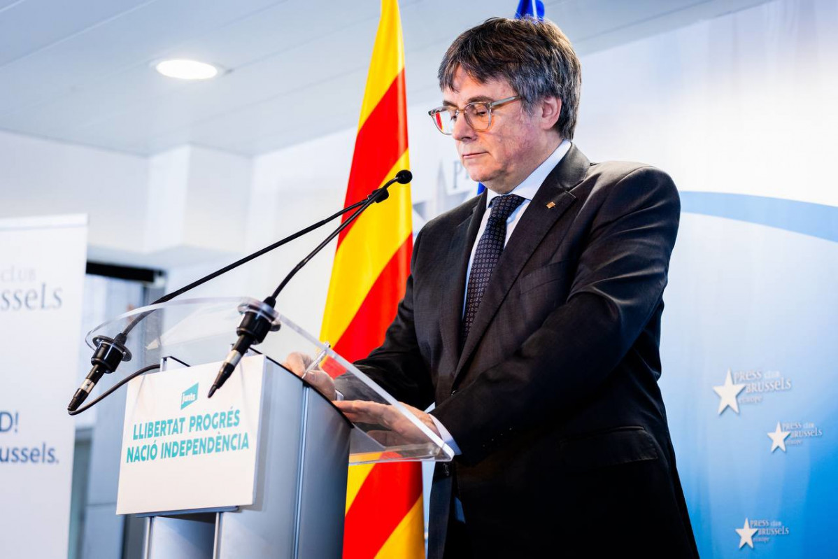 Archivo - El líder de Junts, Carles Puigdemont, durante una rueda de prensa.