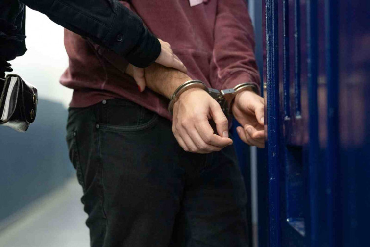Detenido por asaltar dos casas familiares a punta de pistola en Martorell y Sant Cugat