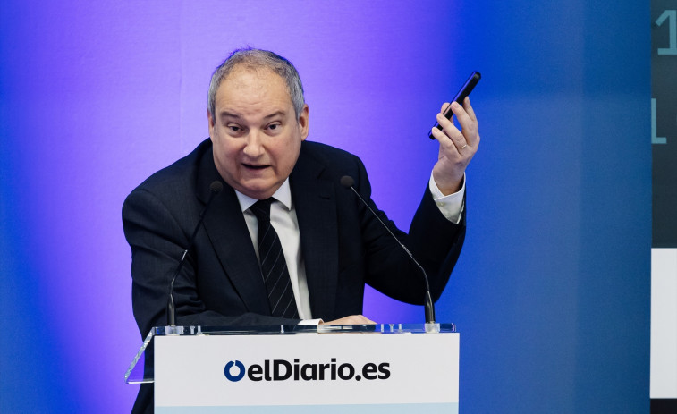 Hereu asegura que ampliación del aeropuerto del Prat es una decisión 