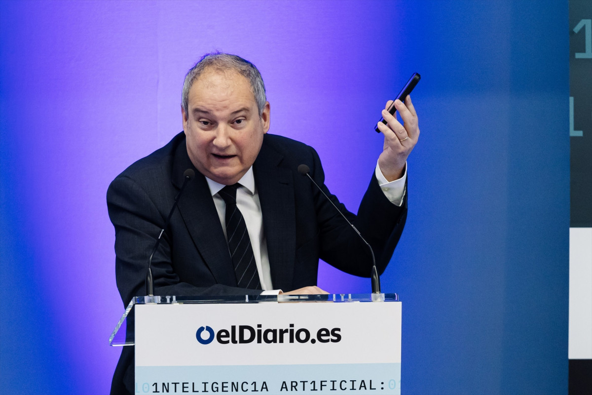 EuropaPress 5791044 ministro industria turismo jordi hereu interviene foro inteligencia