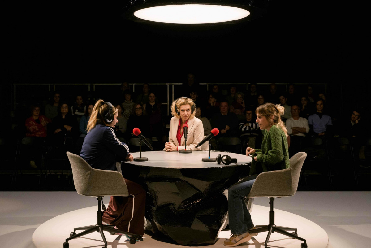Teatro.Villarroel.Mujeres de ràdio