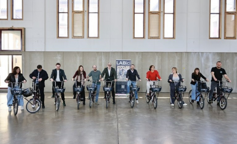 Lleida pone en marcha su nuevo servicio de préstamo de bicicletas LABici