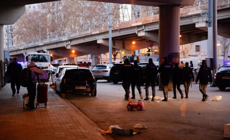 Otro episodio de violencia en Badalona: un hombre apuñalado en una casa okupada