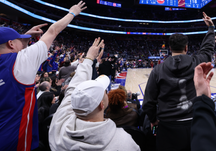 VÍDEO | Pelea salvaje en la NBA: 7 expulsados y récord de faltas en un mismo partido