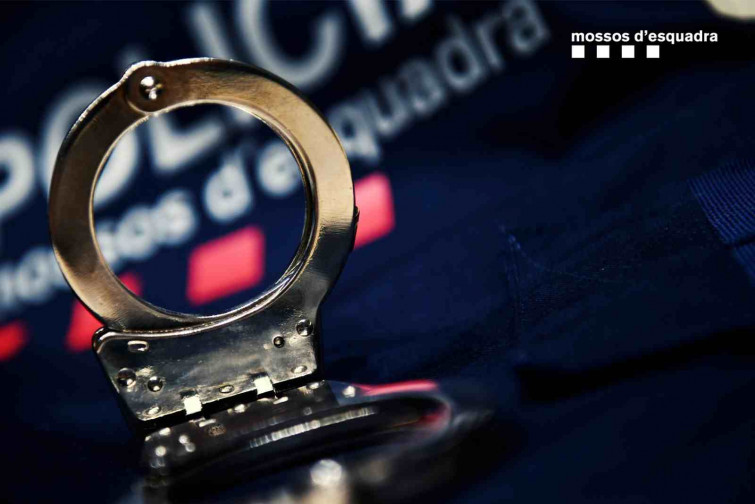 Herido grave un hombre tras ser apuñalado en el pecho en el centro de Barcelona