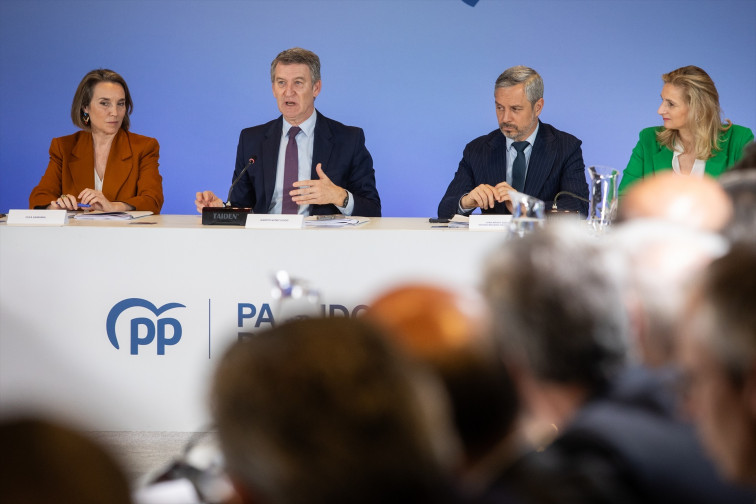 Feijóo tiene su propio plan para combatir los aranceles y espera que Sánchez le 