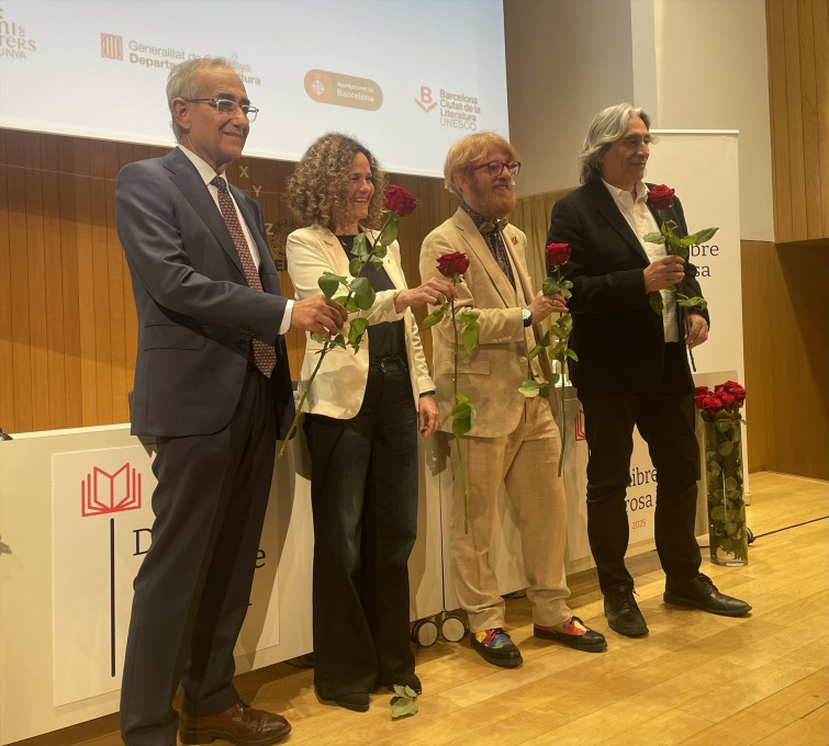 Sant Jordi en Barcelona: más paradas y un plan de autoprotección