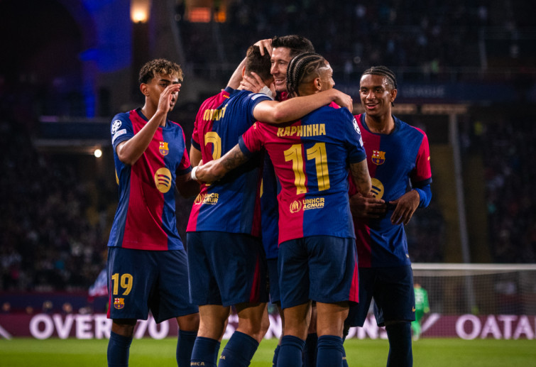 Un Barça arrollador pone pie y medio en semis de Champions tras triturar al Dortmund (4-0)