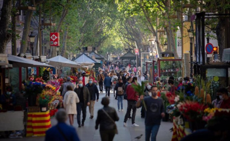 Barcelona se prepara para un Sant Jordi multitudinario: casi la mitad de los asistentes de Catalunya estarán en la capital