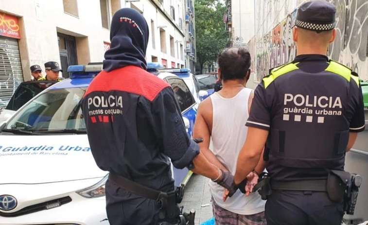 Del monocultivo turístico a los hurtos callejeros: la radiografía de la inseguridad en Barcelona