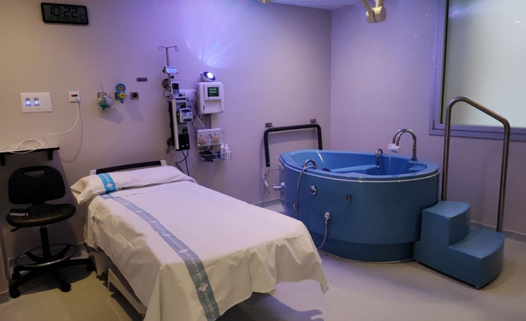 El Hospital Trueta de Girona incorpora una bañera de hidroterapia para partos en el agua