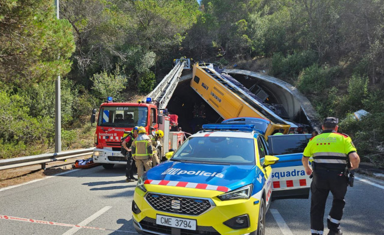Un inicio de Semana Santa marcado por el dolor: nueve fallecidos en solo cinco días por accidentes de tráfico