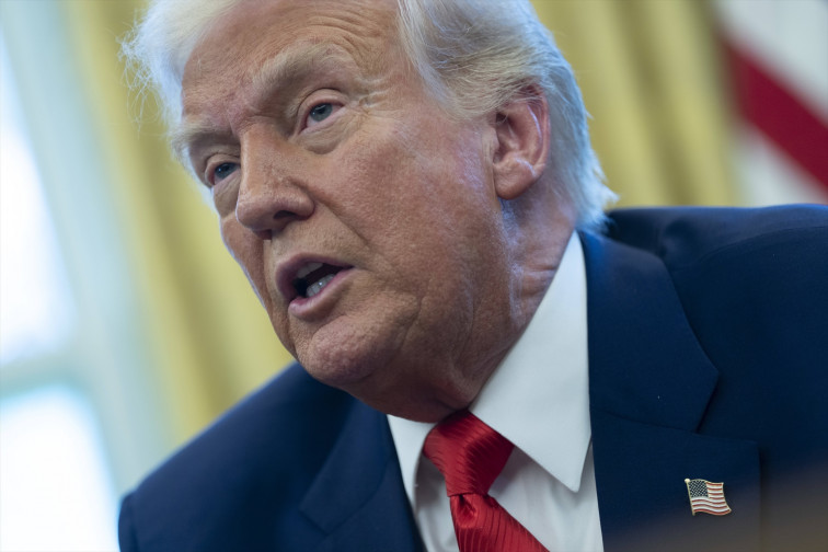 La nueva pataleta de Trump: congela más de 2.200 millones a Harvard tras un polémico desacuerdo