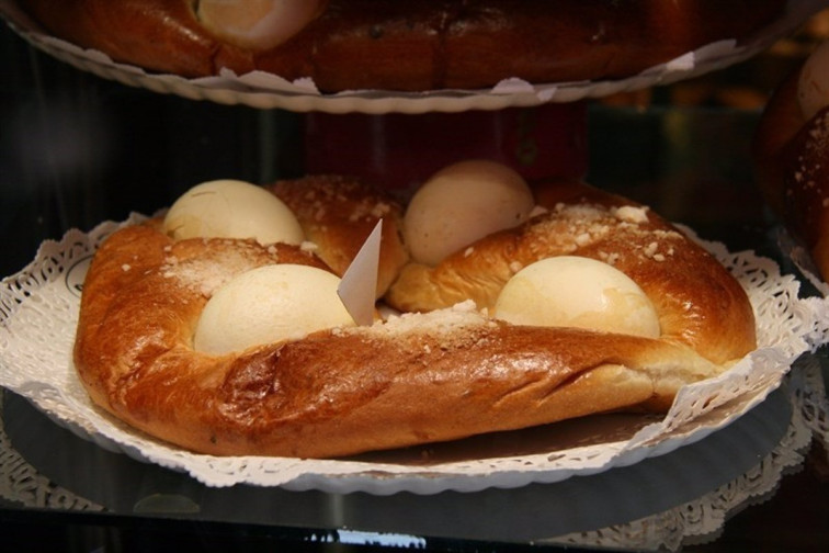 Toca rascarse el bolsillo: ¿por qué son más caras las monas de Pascua en este 2025?