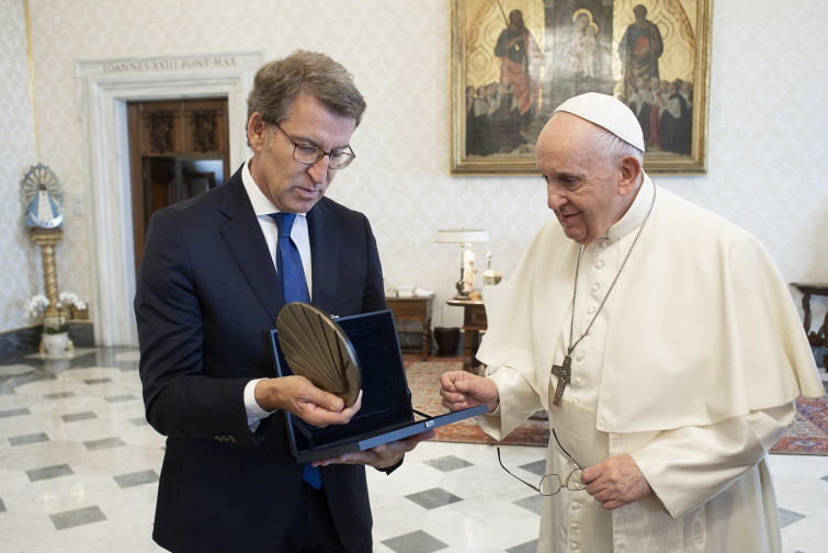 Feijóo lamenta la muerte del Papa Francisco: 