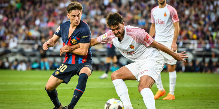 Espanyol y Barça abren la 33a jornada de liga en el día previo a Sant Jordi
