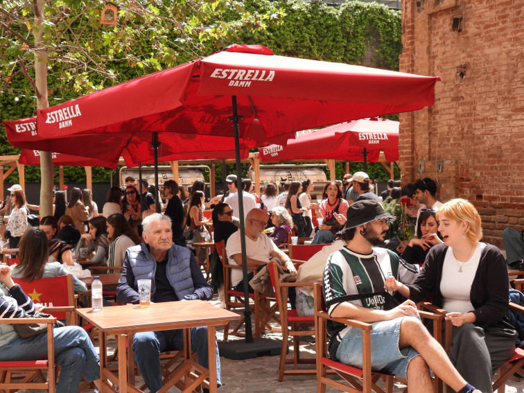 VÍDEO: Éxito total del Sant Jordi Musical 2025 en la Antiga Fàbrica Estrella Damm