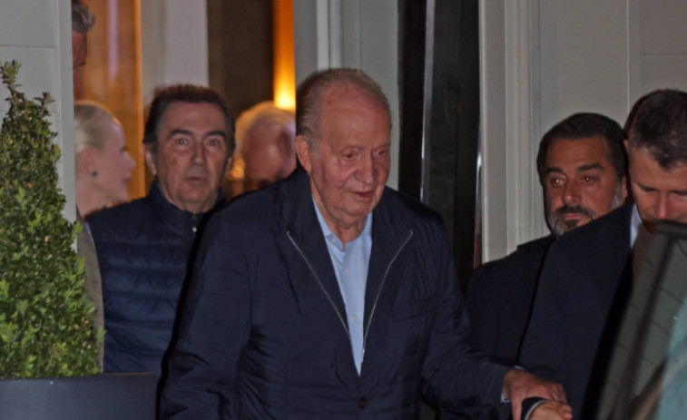 El Rey Emérito, pillado con unos amigos en Sanxenxo: ¿qué hacía el Borbón en su regreso a España?