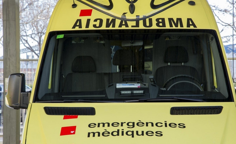 Un taxi atropella a un menor en el paseo Valldaura de Barcelona