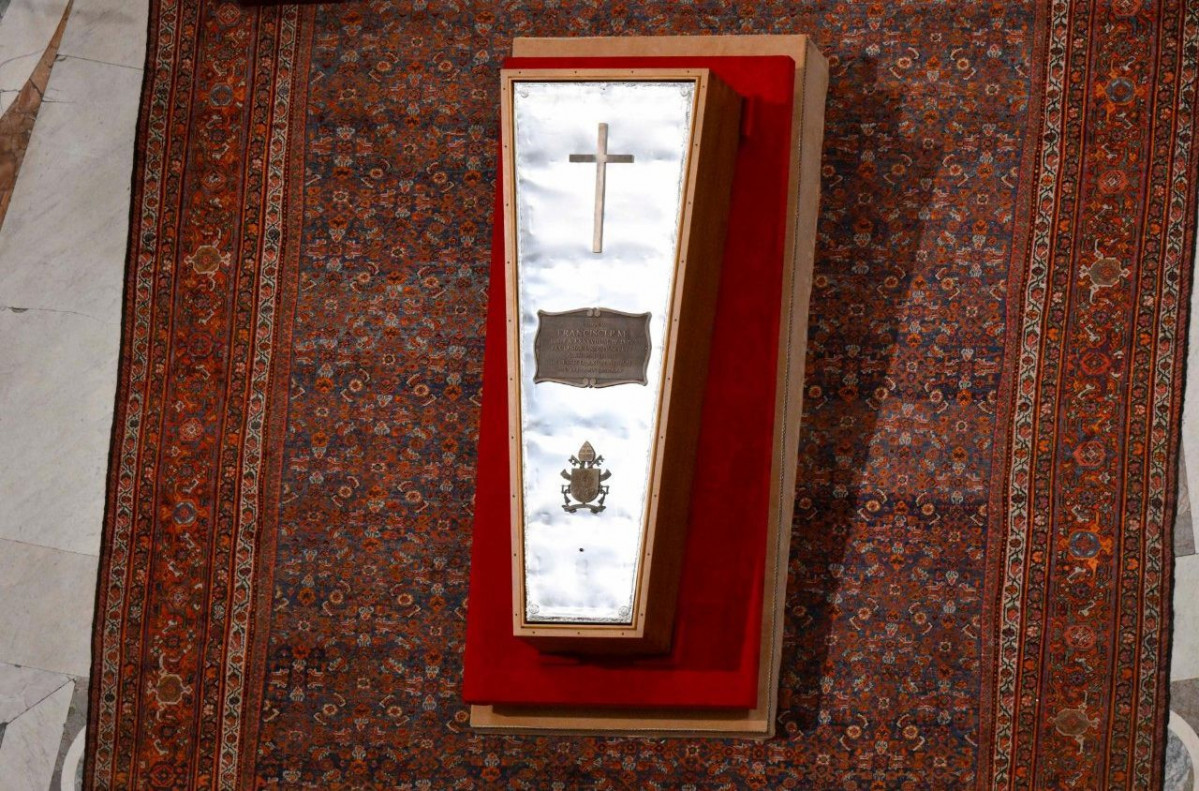 Cerimònia del segellat del taüt del Papa Francisco, en la Basílica de Sant Pere, a 25 d'abril de 2025, en Ciutat del Vaticà. Va ser una cerimònia privada, a la qual van assistir funcionaris del V