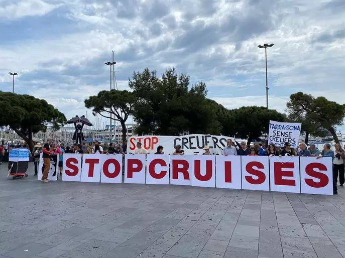Más de 20 ciudades planifican en el SET 2025 Barcelona frenar el turismo masivo