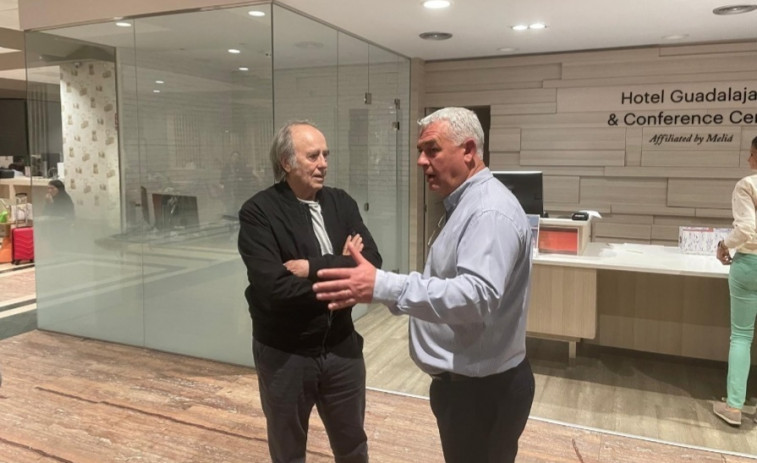 Serrat fue desalojado de un tren en Guadalajara durante el apagón