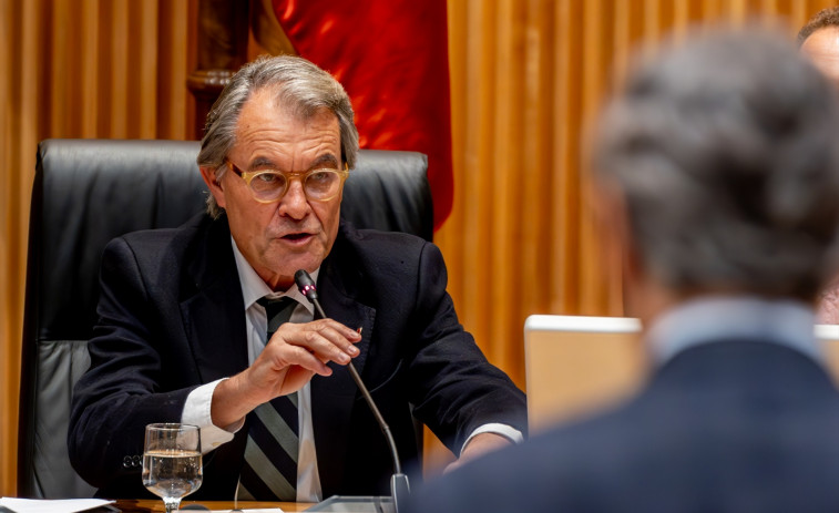 Artur Mas anuncia una 