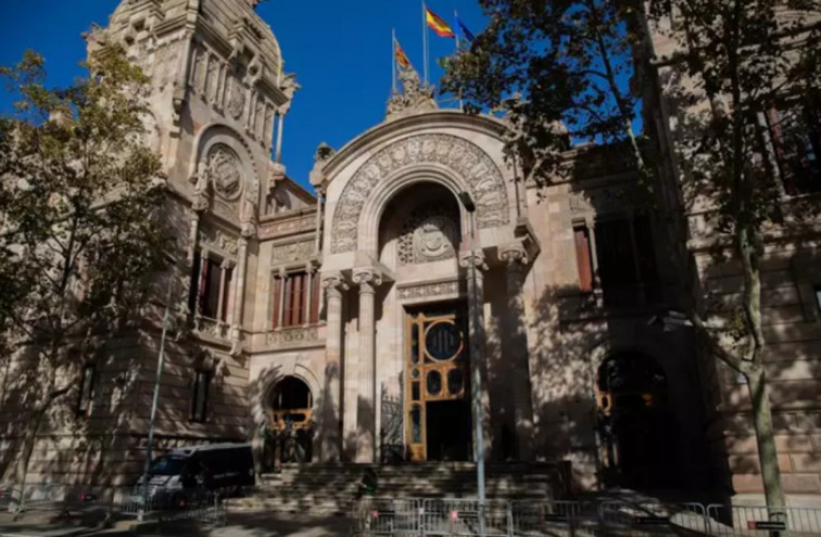 La Audiencia de Barcelona amnistía al exdirector de TV3 y a casi 40 excargos del Govern por el 1-O