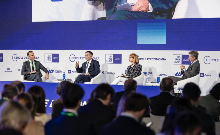 Cruce de reproches entre Li Cheng y Paula Dobrianksy sobre el papel de China en el comercio global