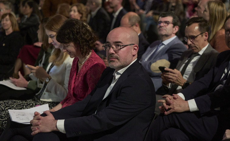 El juez Peinado imputa al delegado del Gobierno en Madrid por la contratación de la asesora de Begoña