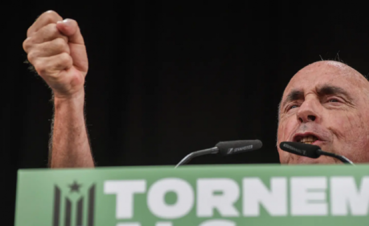 Crece el descontento hacia Lluís Llach en la ANC