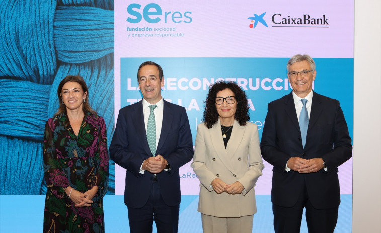 CaixaBank dona 383.000 euros al 'Plan de Respuesta de Cruz Roja a los efectos de la DANA'