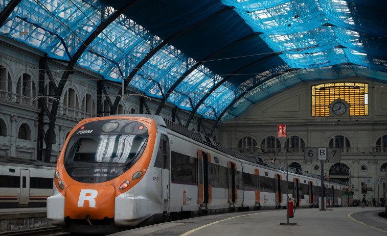 Renfe ofrece unas 20.000 plazas de bus por las obras entre Sabadell y Terrassa