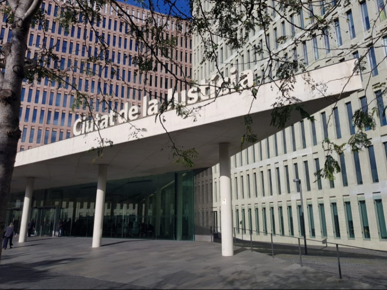 La ofrecía a terceros: el aterrador caso de una menor tutelada por la Generalitat que sufrió múltiples violaciones