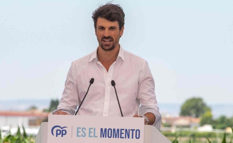 El alcalde de Gimenells pide expulsar a vecinos 