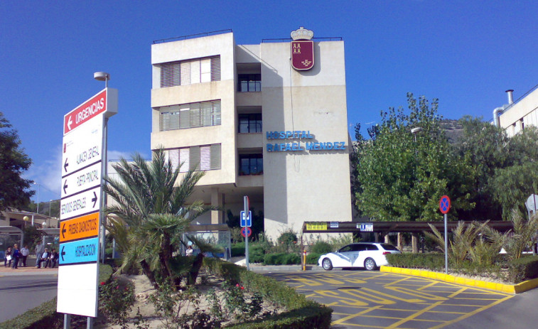 Tragedia en Lorca: muere un hombre que había caído insconsciente en plena calle