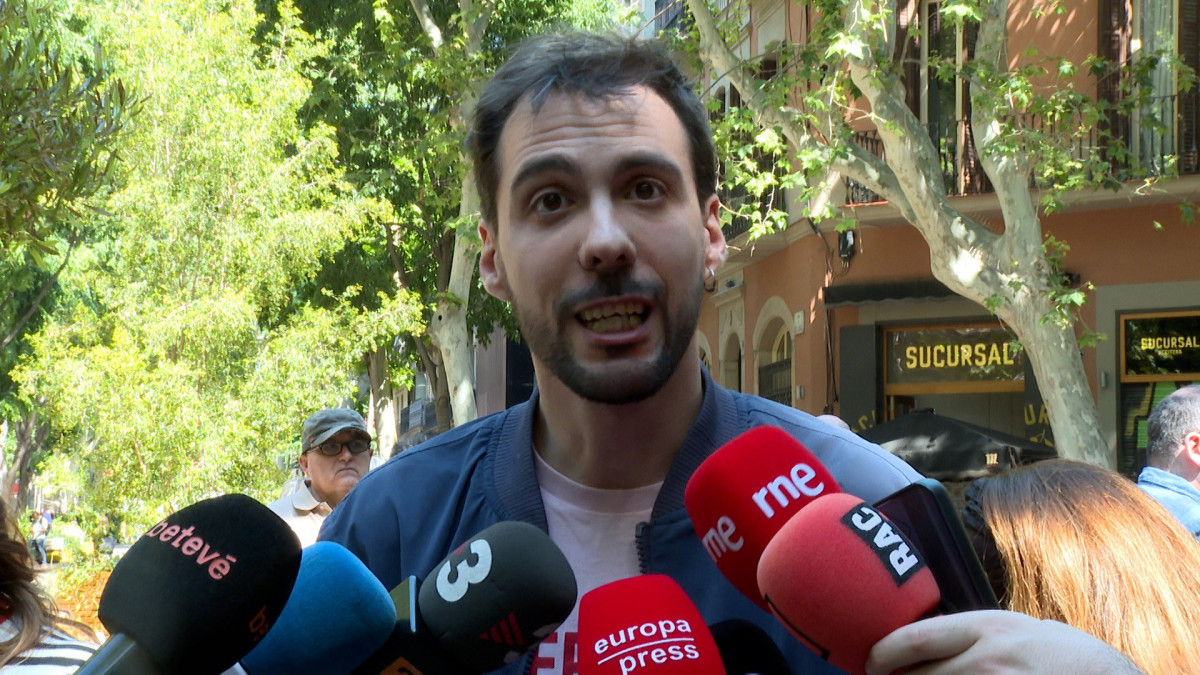 El psicólogo social y coordinador técnico del Observatori contra la LGTBIfobia, Cristian Carrés, en declaraciones a los medios