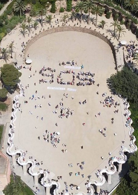 Concentración organizada por 'Recuperem el Park Güell'