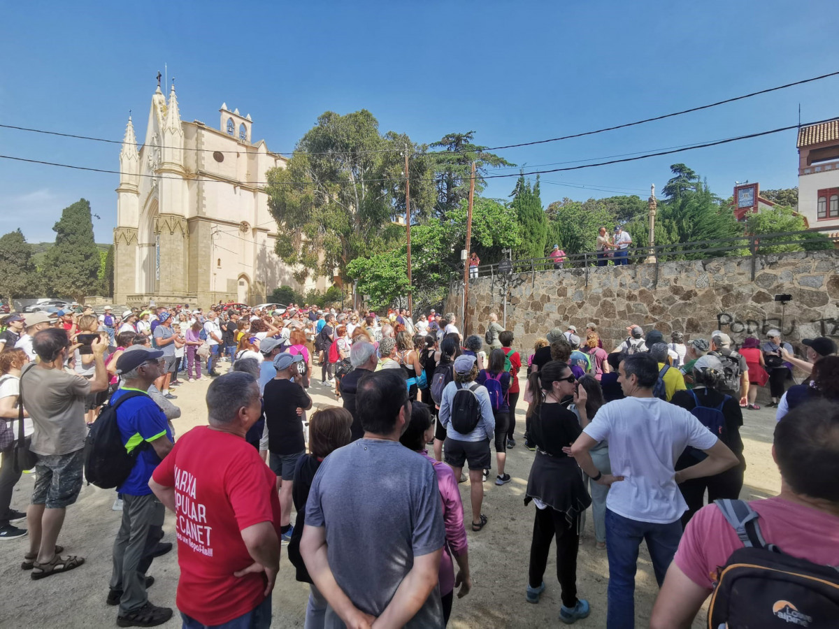 Caminata popular en Canet de Mar (Barcelona) para reclamar que no se construya una segunda salida en la C-32 hacia Canet, Sant Cebrià y Sant Pol